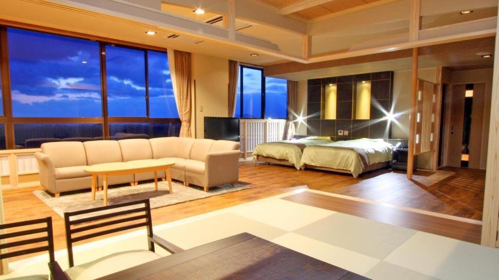 Oga Seiko Grand Hotel Екстер'єр фото